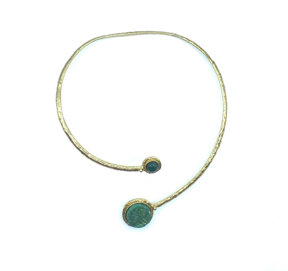 Collana rigida con pietra di onice verde