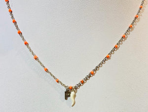 Collana Corno Portafortuna con Iniziale Arancione